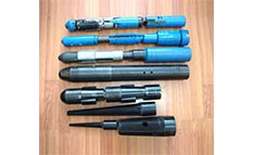 卡瓦撈矛及公錐